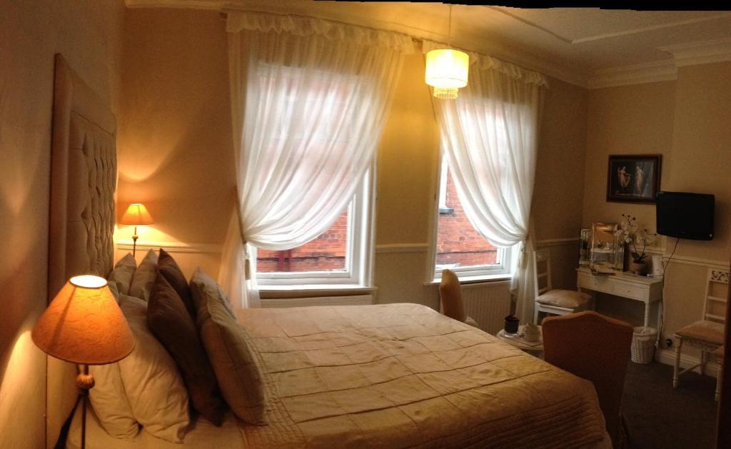 The Hollies Bed & Breakfast Fulford  Oda fotoğraf
